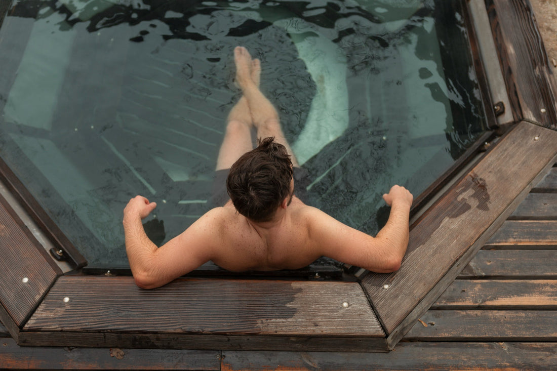 The Benefits of Contrast Bathing: Combining Sauna and Cold Plunge