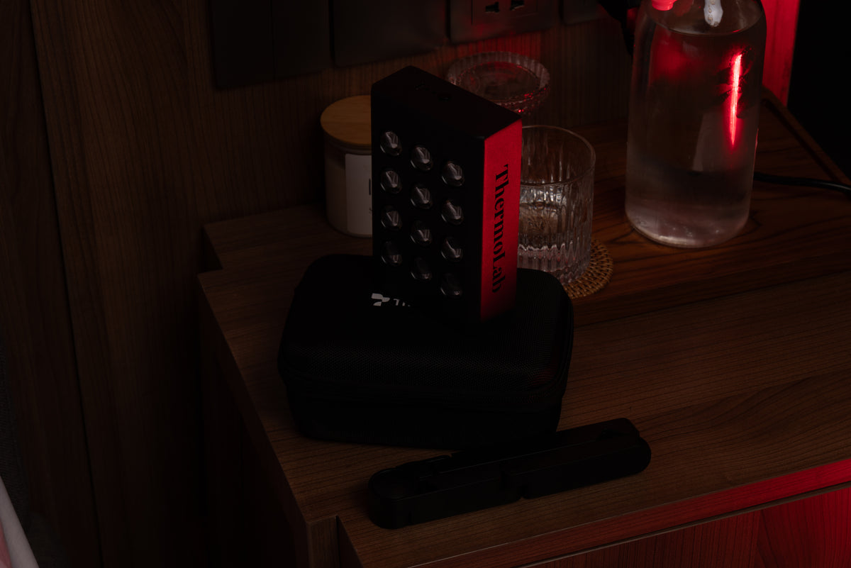 ThermoLab Aura™ Mini — Rechargeable Portable Red Light Therapy Panel